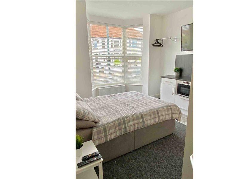 קלית'ורפס Oyo Hillcrest Studio Apartments מראה חיצוני תמונה